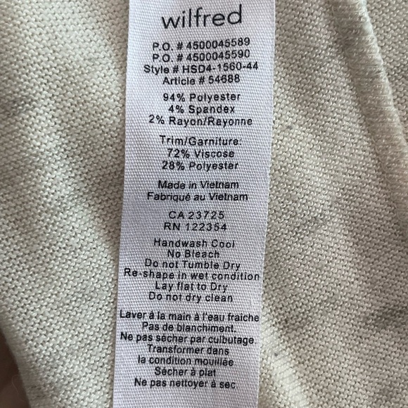 Women’s Wilfred aritzia pollyster sweater size xxs - Picture 3 of 4